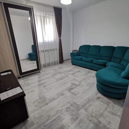 Sweet Home Iasi Airport 2 外观 照片